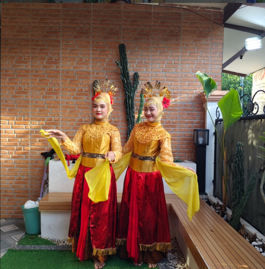 Kebaya Modern